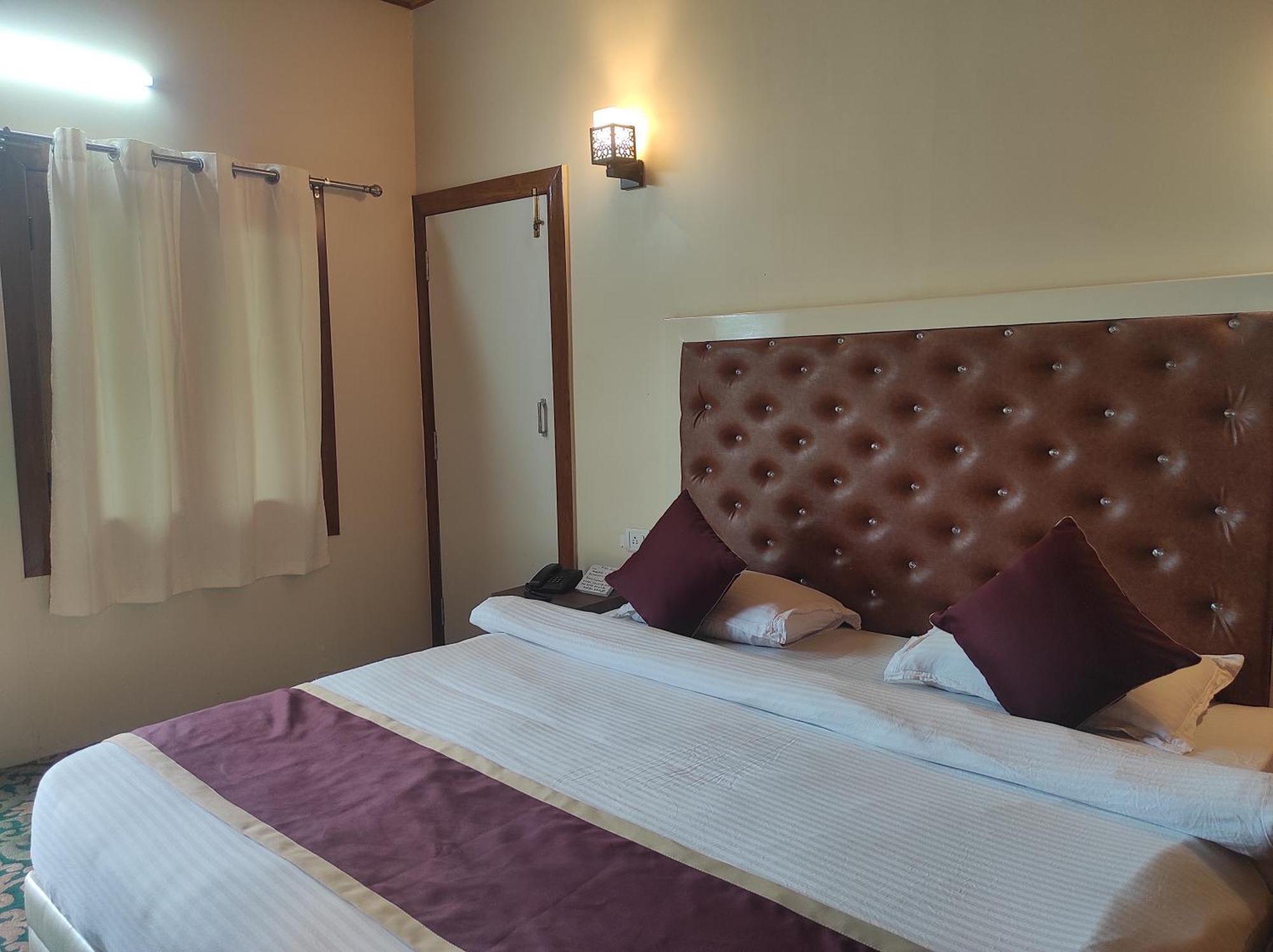 Changs Resort Kaharpara Luaran gambar